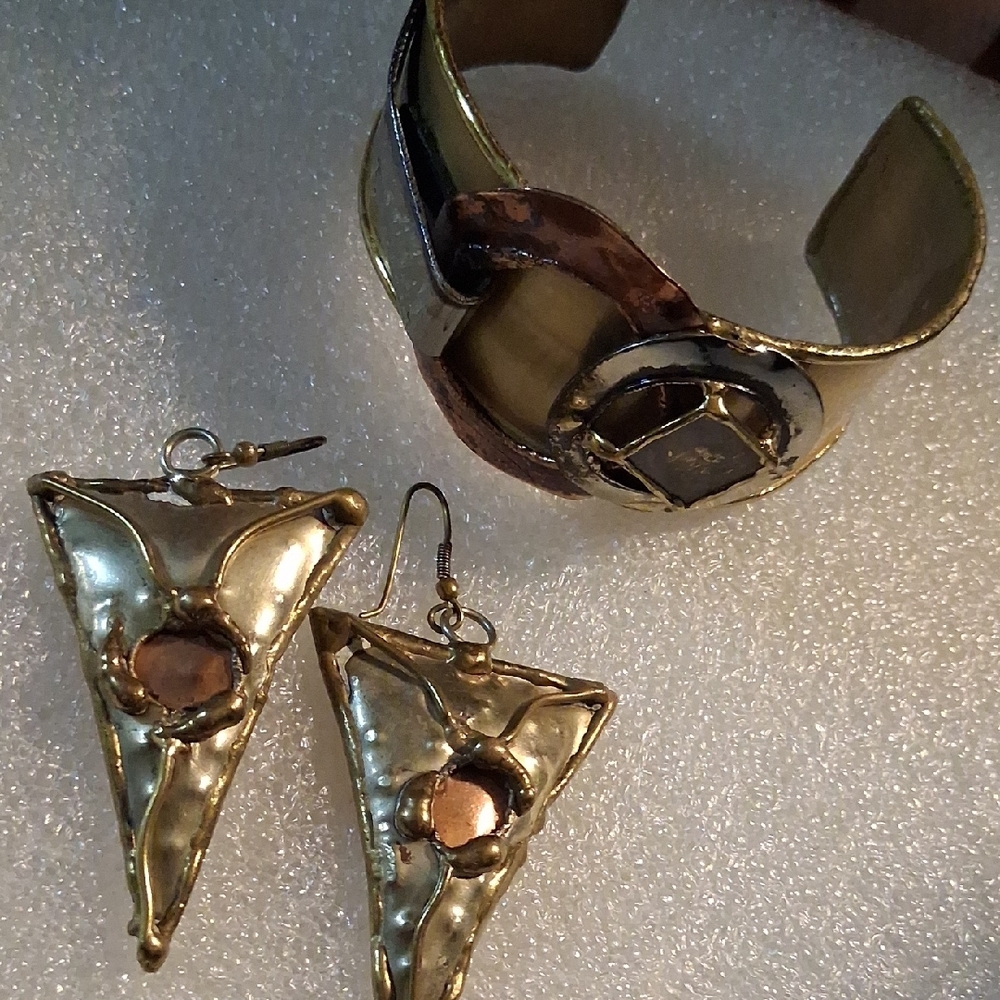 1970s Artisan Brass Copper & Silver. Geometric Cuff Bracelet W Matching Earrings - Picture 10 of 10